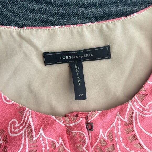 BCBGMaxAzria Chrystal Zip-Front Flounce-Hem Lace Dress Size: 8 - Picture 7 of 15